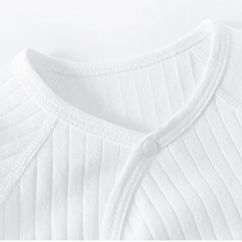 BearHug™ Baby Romper Set – Adorable One-Piece with Matching Hat for Boys & Girls